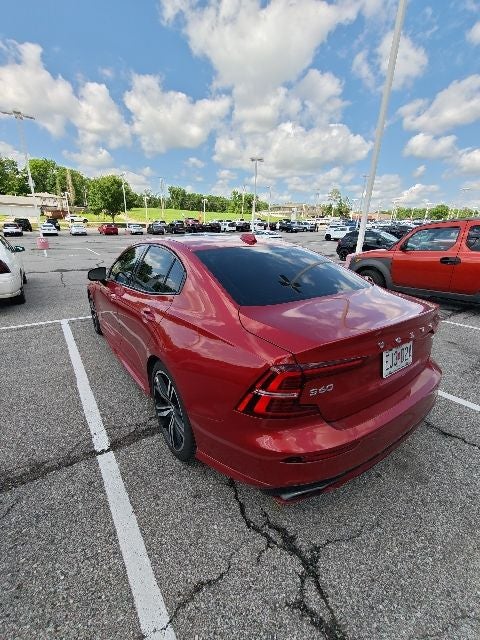 2019 Volvo S60 T6 R-Design