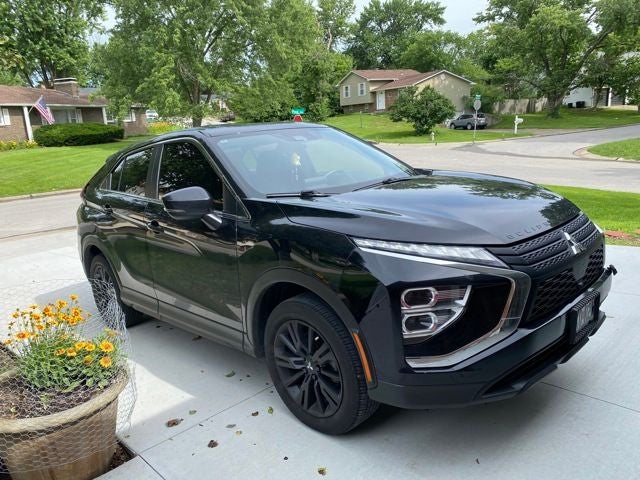 2023 Mitsubishi Eclipse Cross Base