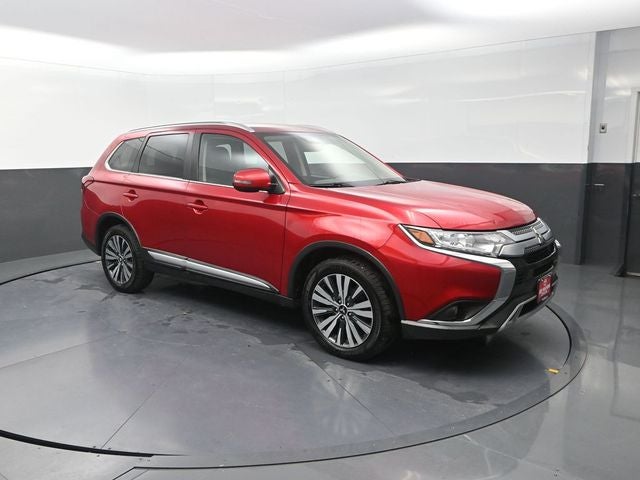 2020 Mitsubishi Outlander SE