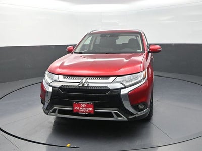 2020 Mitsubishi Outlander SE
