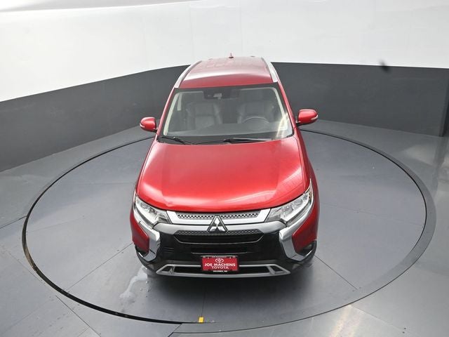 2020 Mitsubishi Outlander SE