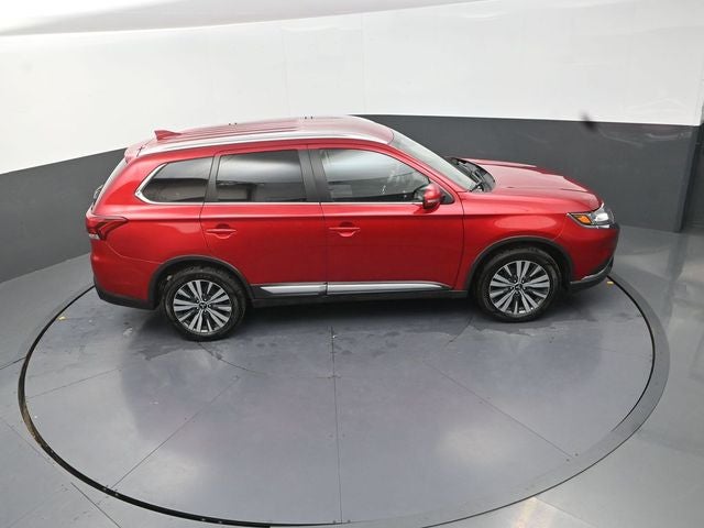 2020 Mitsubishi Outlander SE