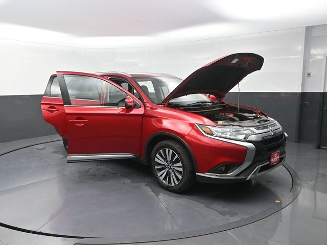 2020 Mitsubishi Outlander SE