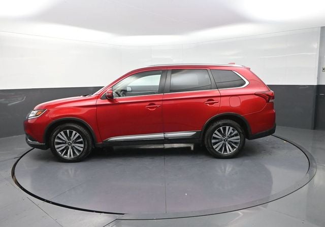 2020 Mitsubishi Outlander SE