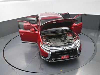 2020 Mitsubishi Outlander SE