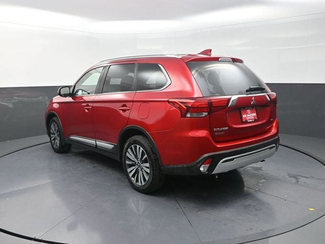 2020 Mitsubishi Outlander SE