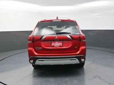 2020 Mitsubishi Outlander SE