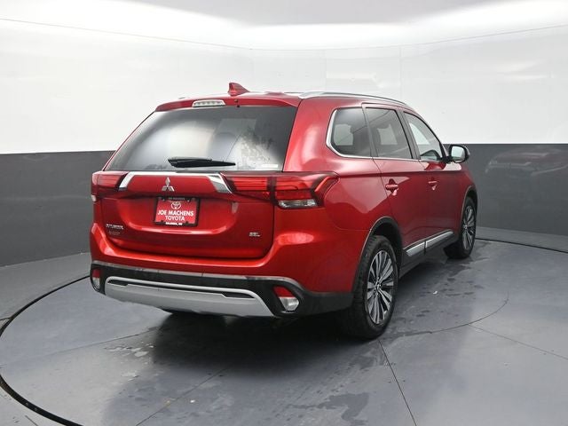 2020 Mitsubishi Outlander SE