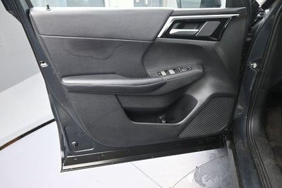 2024 Mitsubishi Outlander SE Black Edition