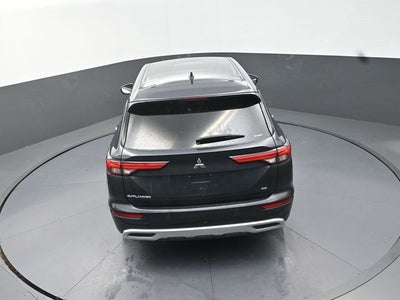 2024 Mitsubishi Outlander SE Black Edition