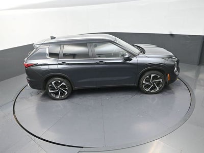2024 Mitsubishi Outlander SE Black Edition
