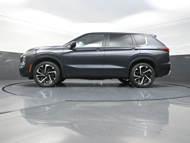 2024 Mitsubishi Outlander SE Black Edition