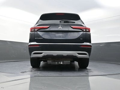 2024 Mitsubishi Outlander SE Black Edition