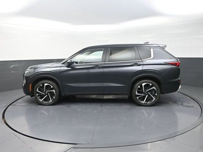 2024 Mitsubishi Outlander SE Black Edition