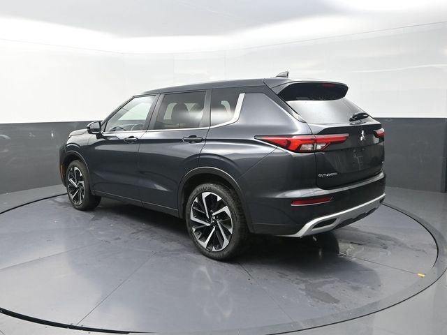 2024 Mitsubishi Outlander SE Black Edition
