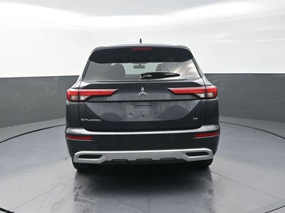 2024 Mitsubishi Outlander SE Black Edition