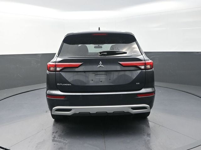 2024 Mitsubishi Outlander SE Black Edition