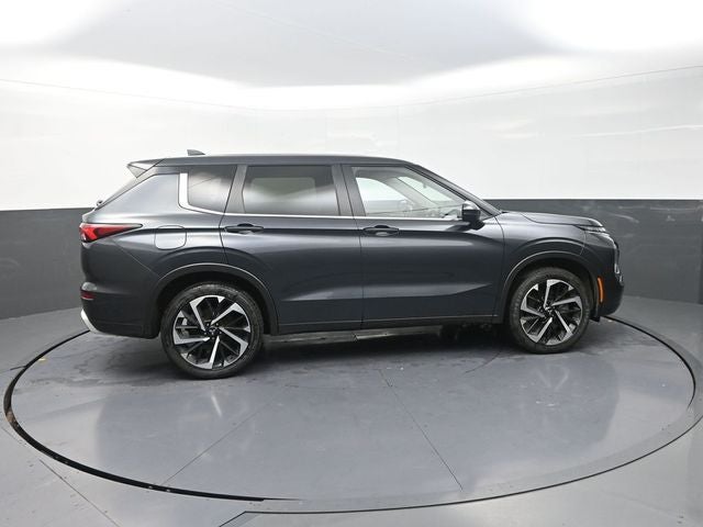 2024 Mitsubishi Outlander SE Black Edition