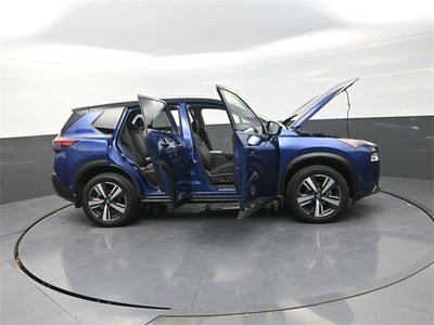 2021 Nissan Rogue Platinum