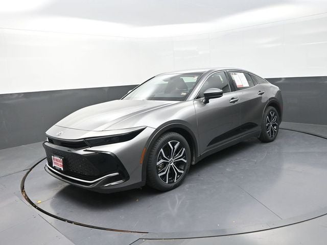 2023 Toyota Crown XLE