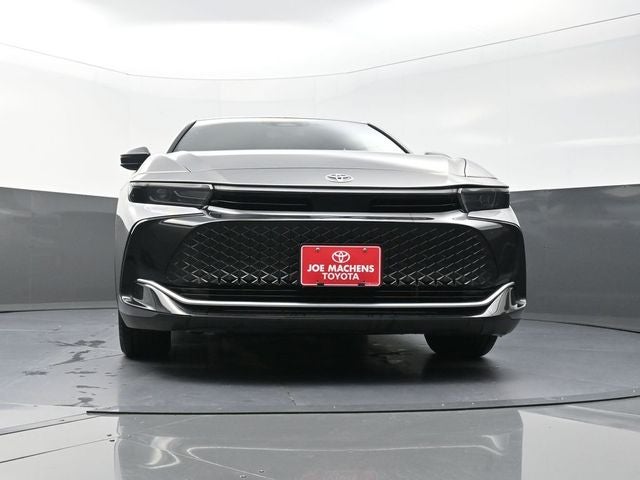 2023 Toyota Crown XLE