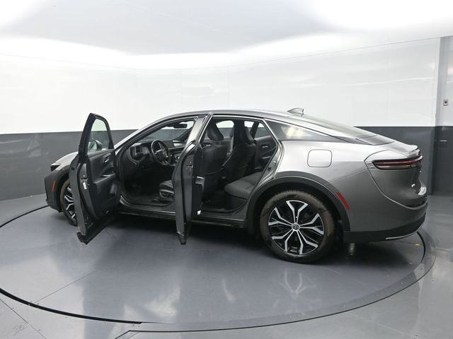 2023 Toyota Crown XLE