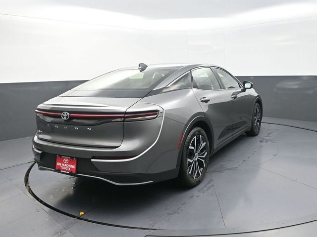 2023 Toyota Crown XLE