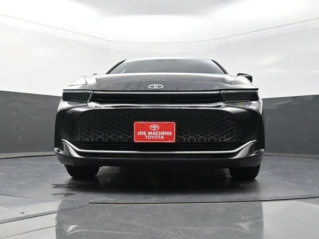 2024 Toyota Crown Limited