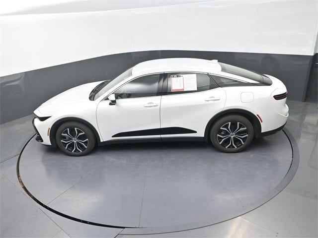 2024 Toyota Crown XLE