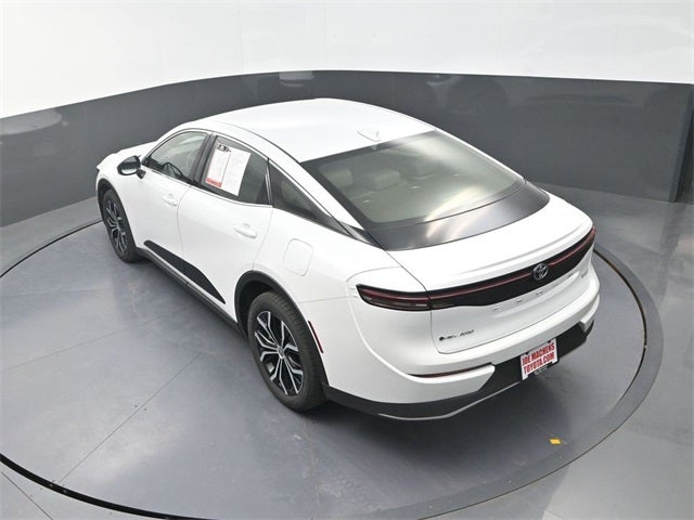 2024 Toyota Crown XLE