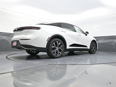 2024 Toyota Crown XLE