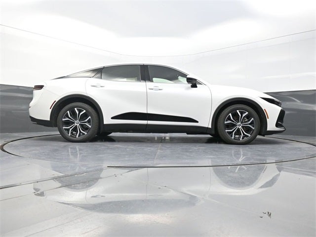 2024 Toyota Crown XLE