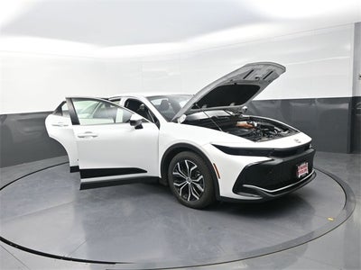 2024 Toyota Crown XLE