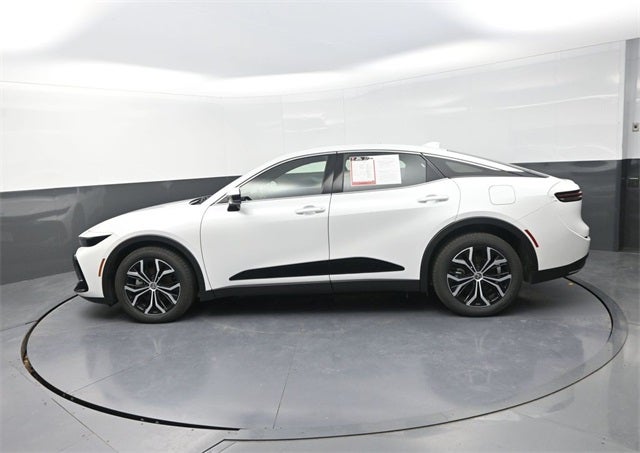 2024 Toyota Crown XLE