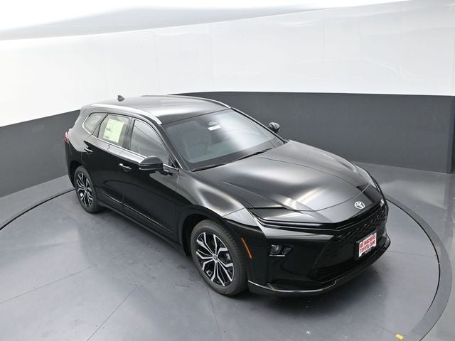 2025 Toyota Crown Signia XLE
