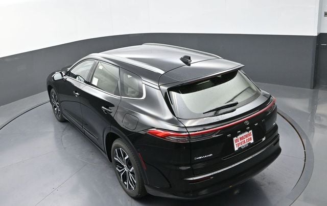 2025 Toyota Crown Signia XLE