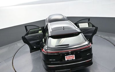 2025 Toyota Crown Signia XLE