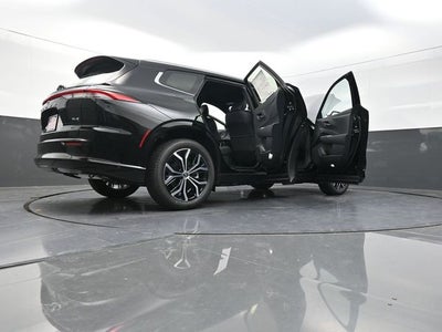 2025 Toyota Crown Signia XLE