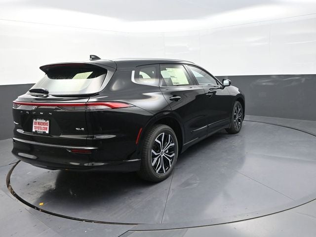 2025 Toyota Crown Signia XLE
