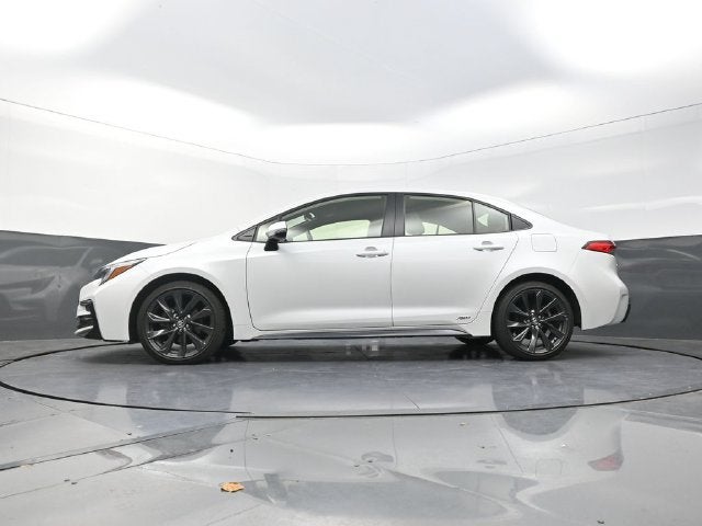 2025 Toyota Corolla Hybrid SE