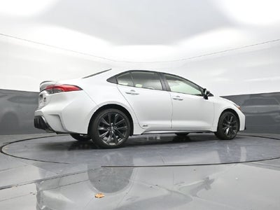 2025 Toyota Corolla Hybrid SE