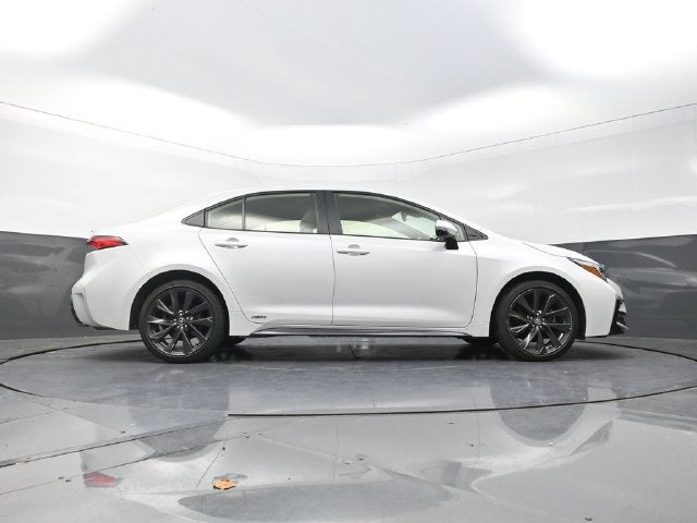 2025 Toyota Corolla Hybrid SE