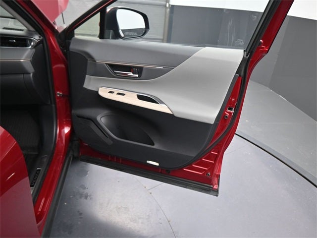 2024 Toyota Venza XLE