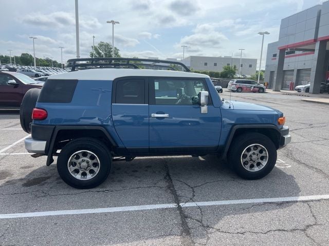 2011 Toyota FJ Cruiser Base