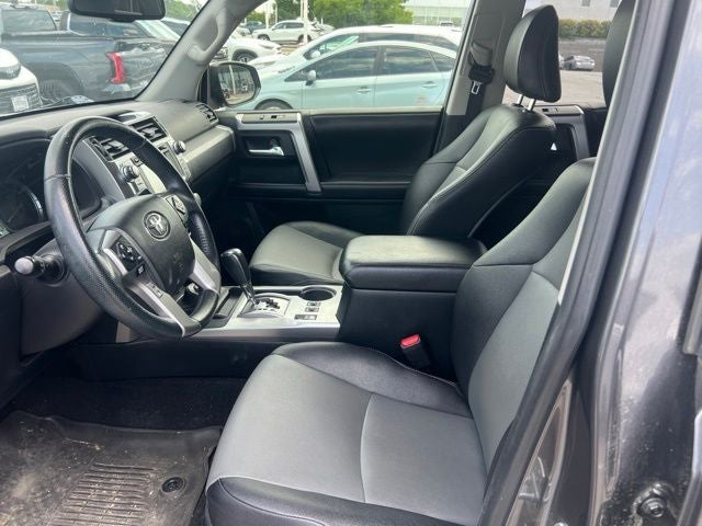 2017 Toyota 4Runner SR5 Premium