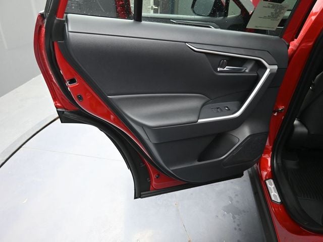 2025 Toyota RAV4 Plug-In Hybrid SE