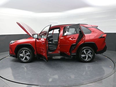 2025 Toyota RAV4 Plug-In Hybrid SE