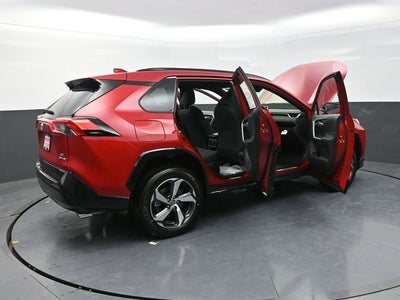 2025 Toyota RAV4 Plug-In Hybrid SE