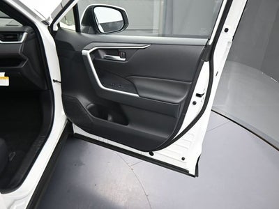 2025 Toyota RAV4 Plug-In Hybrid SE