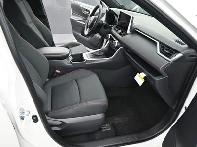 2025 Toyota RAV4 Plug-In Hybrid SE